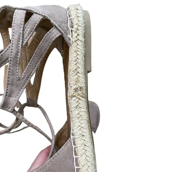 REPORT ‘Ponytail’ Taupe Lace Up Espadrille Flats - Picture 3 of 3